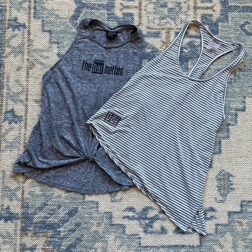 2 Cute Gray Like-new Bar Method DYI Tanks Size Small